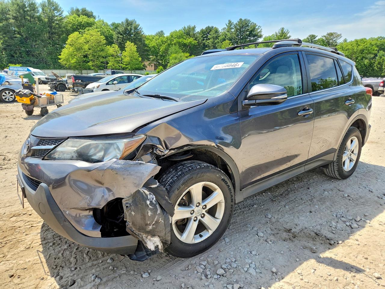 Salvage Toyota RAV4 Image