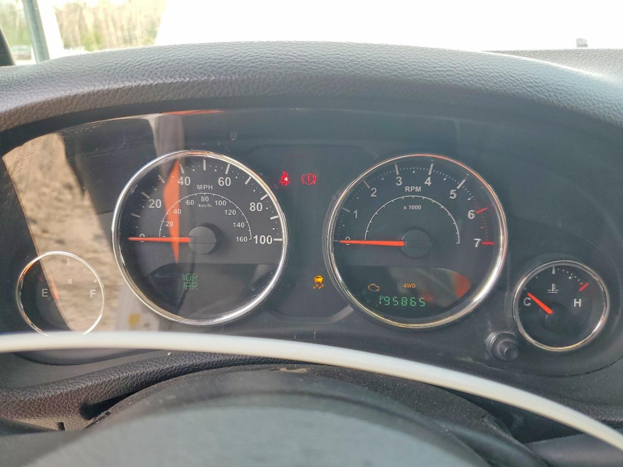 Jeep Wrangler Sahara