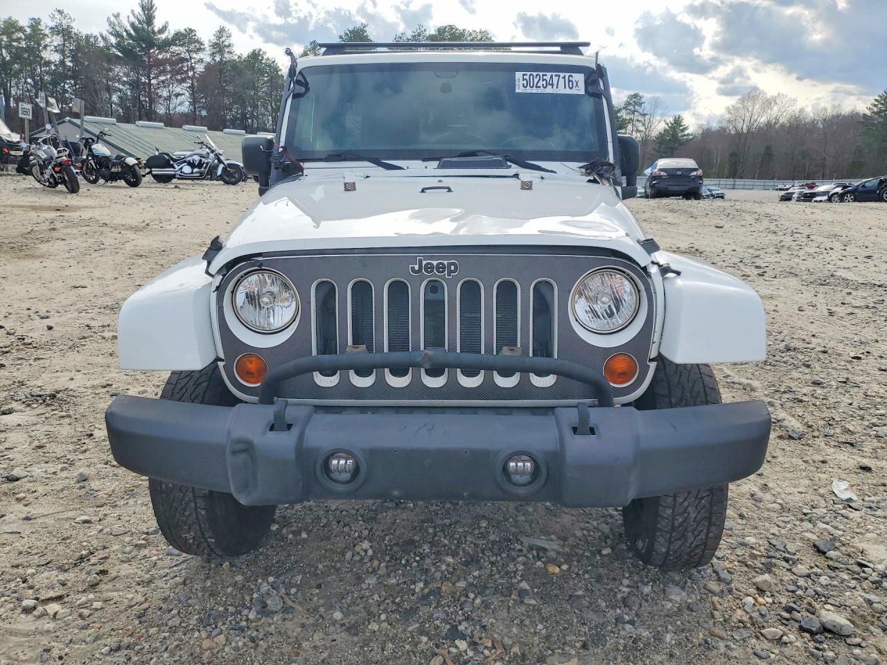 Jeep Wrangler Sahara
