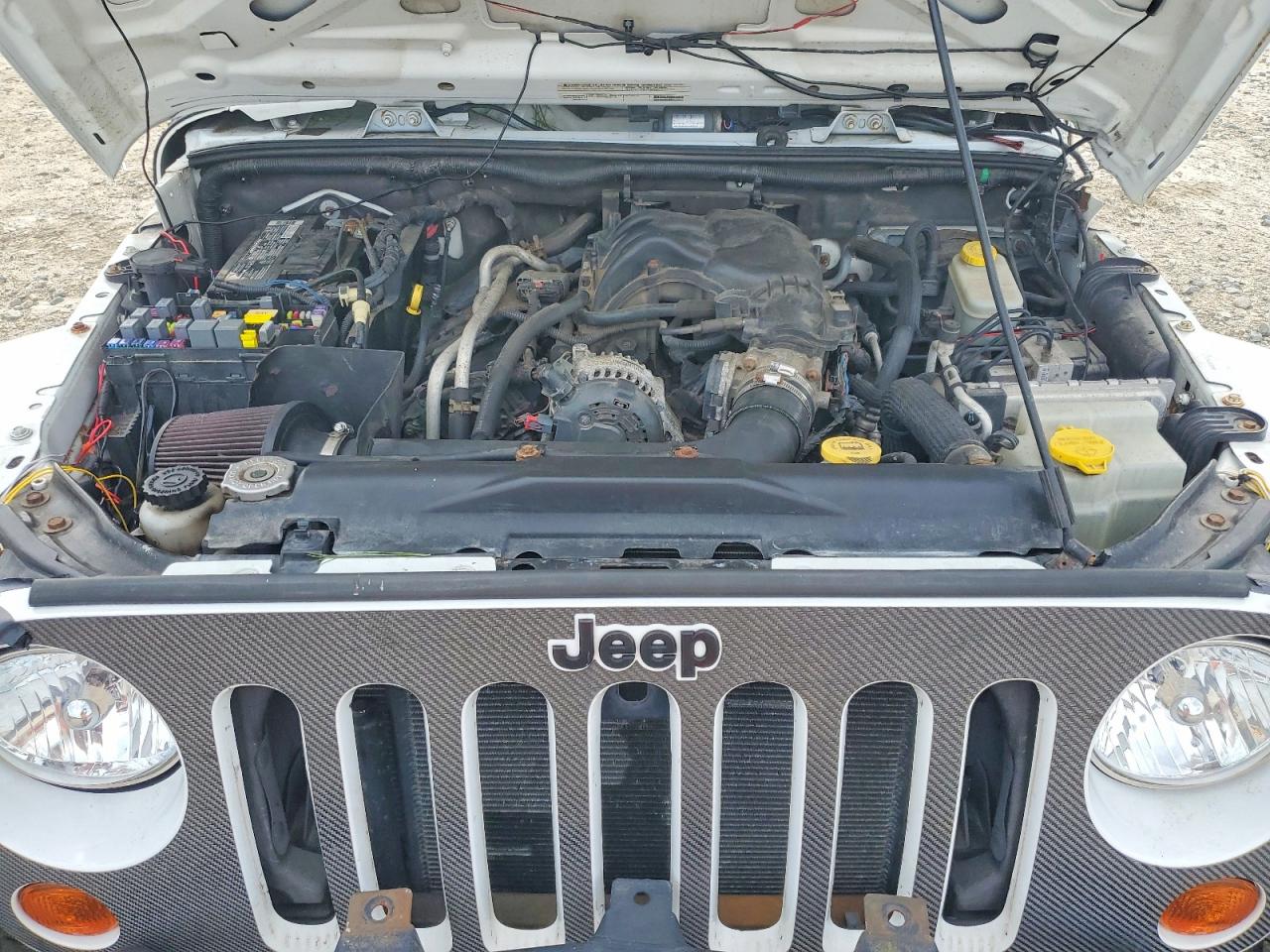 Jeep Wrangler Sahara