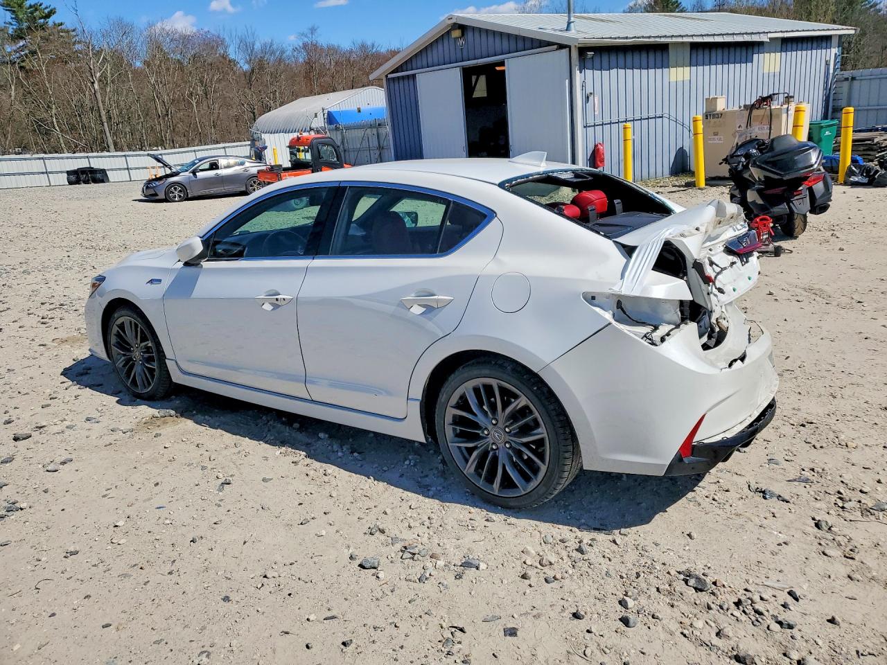 Acura ILX Premium A-spec