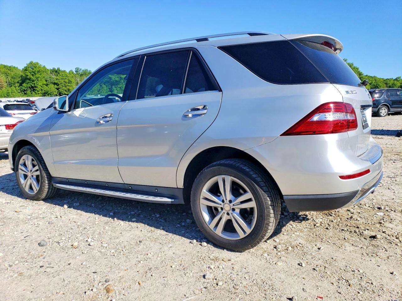 Mercedes-Benz M-Class 350 Bluetec