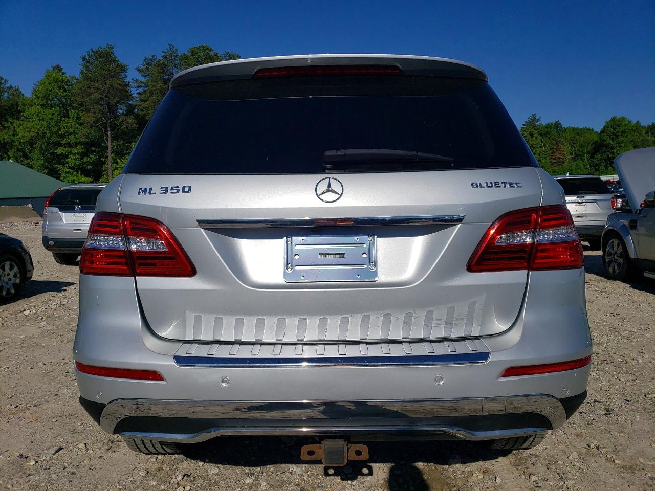 Mercedes-Benz M-Class 350 Bluetec