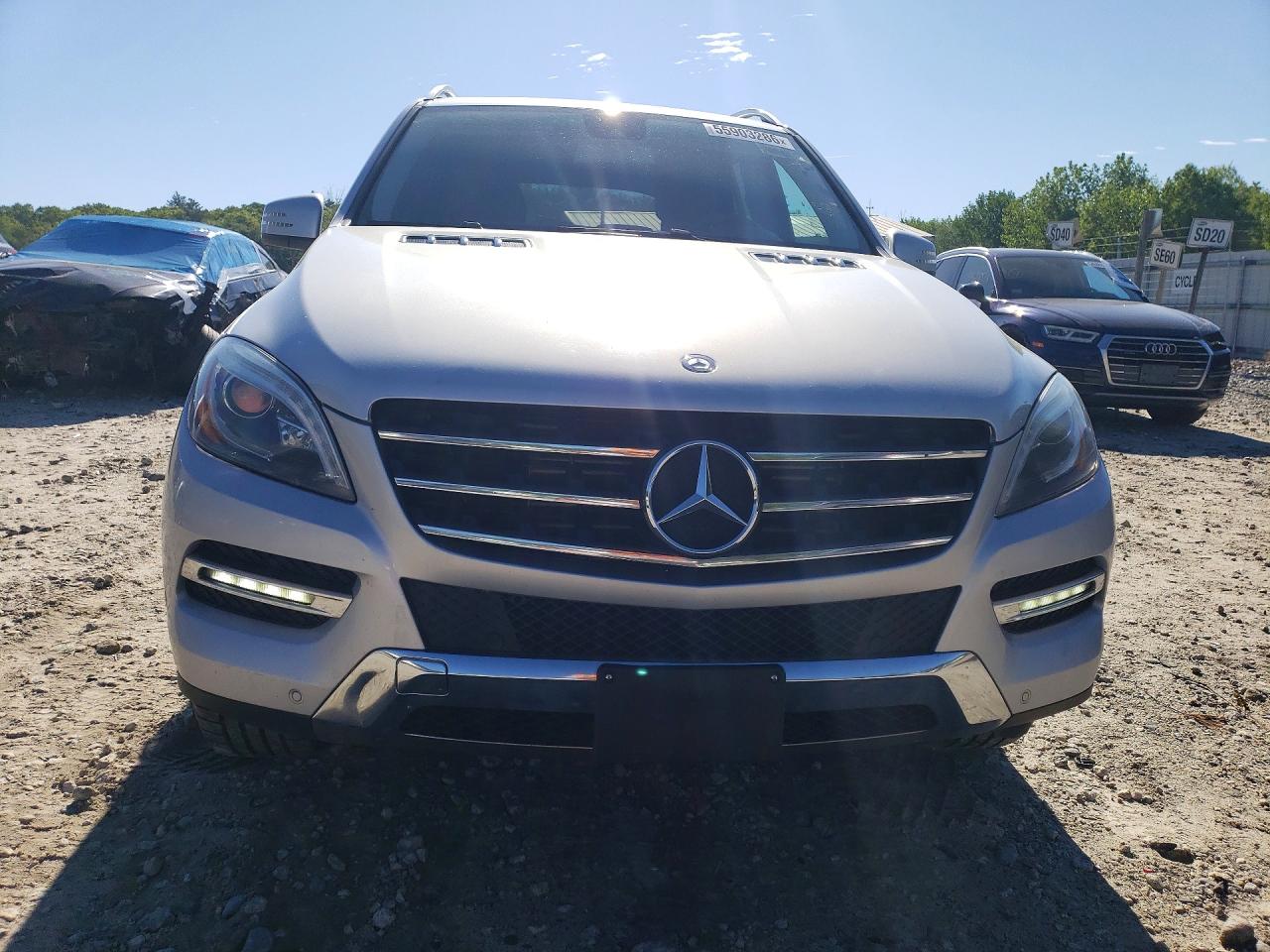 Mercedes-Benz M-Class 350 Bluetec