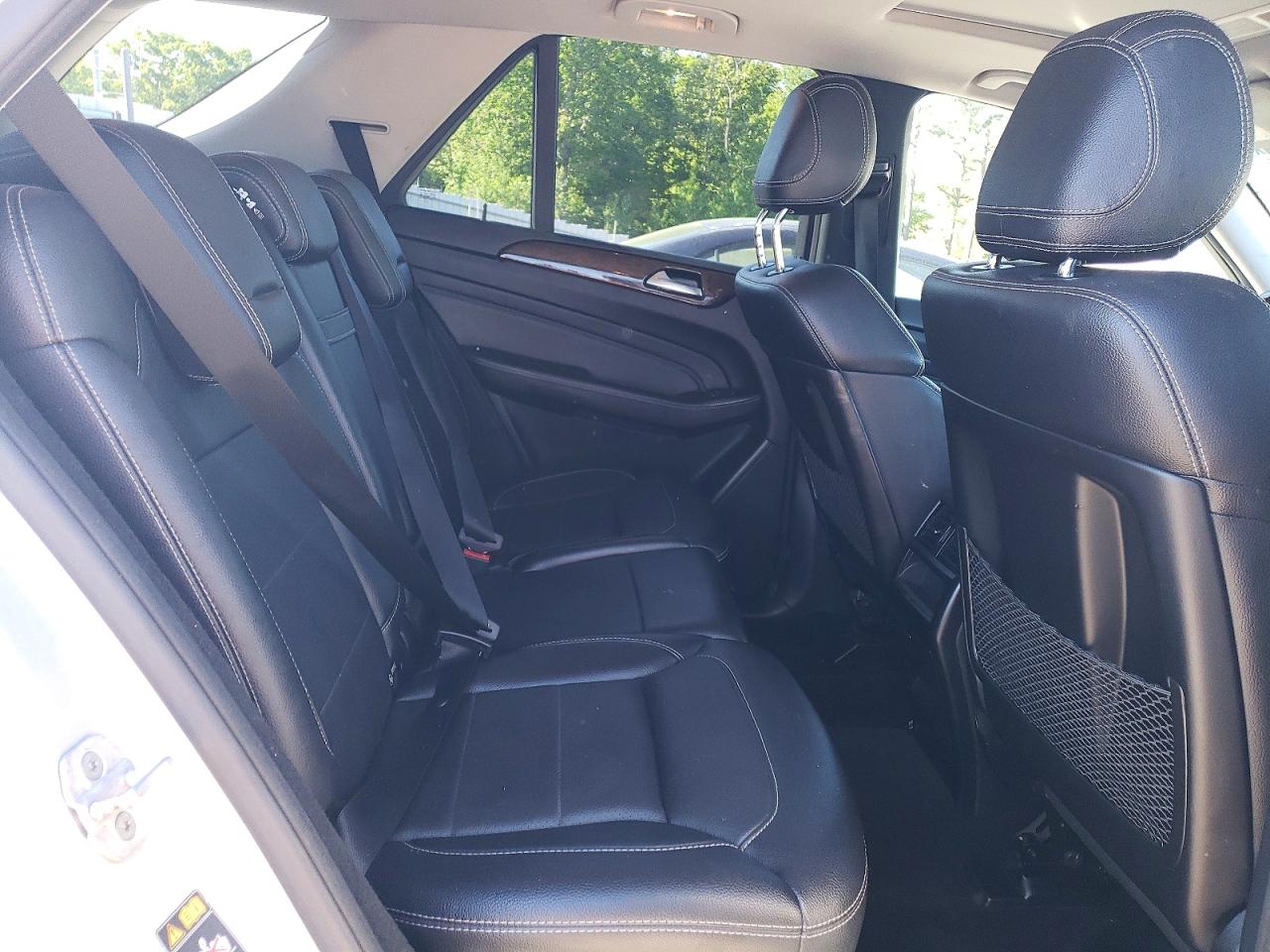 Mercedes-Benz M-Class 350 Bluetec