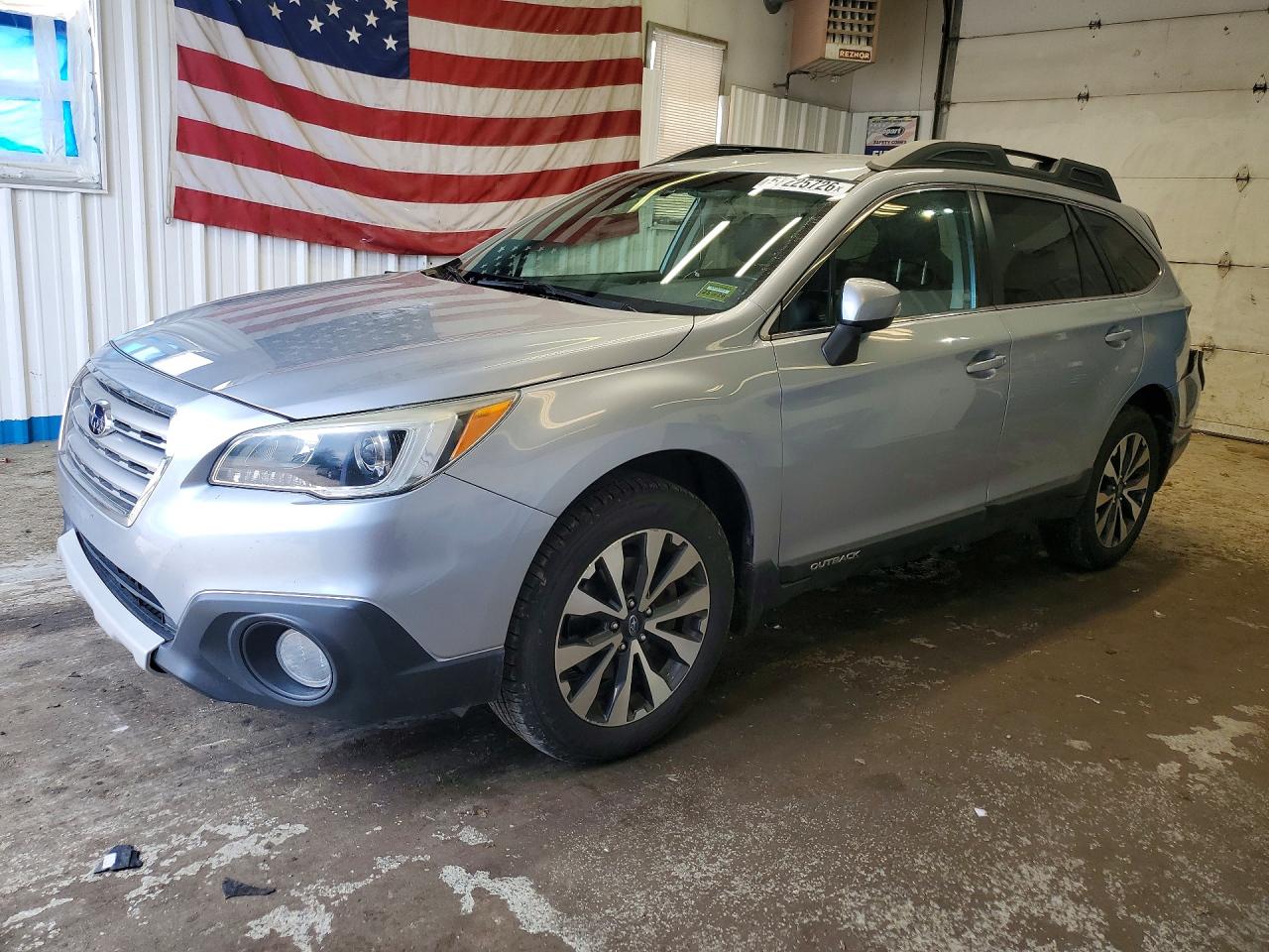 Salvage Subaru Outback Image
