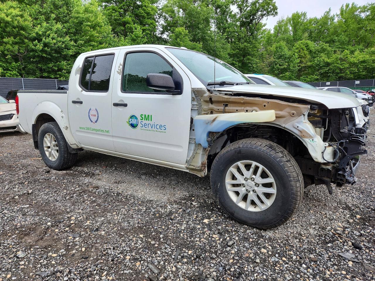 Nissan Frontier Sv