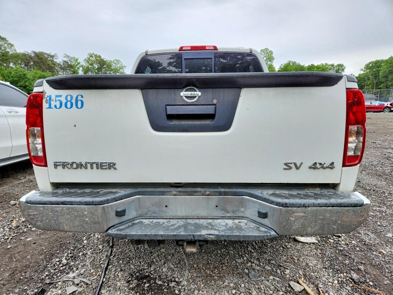 Nissan Frontier Sv