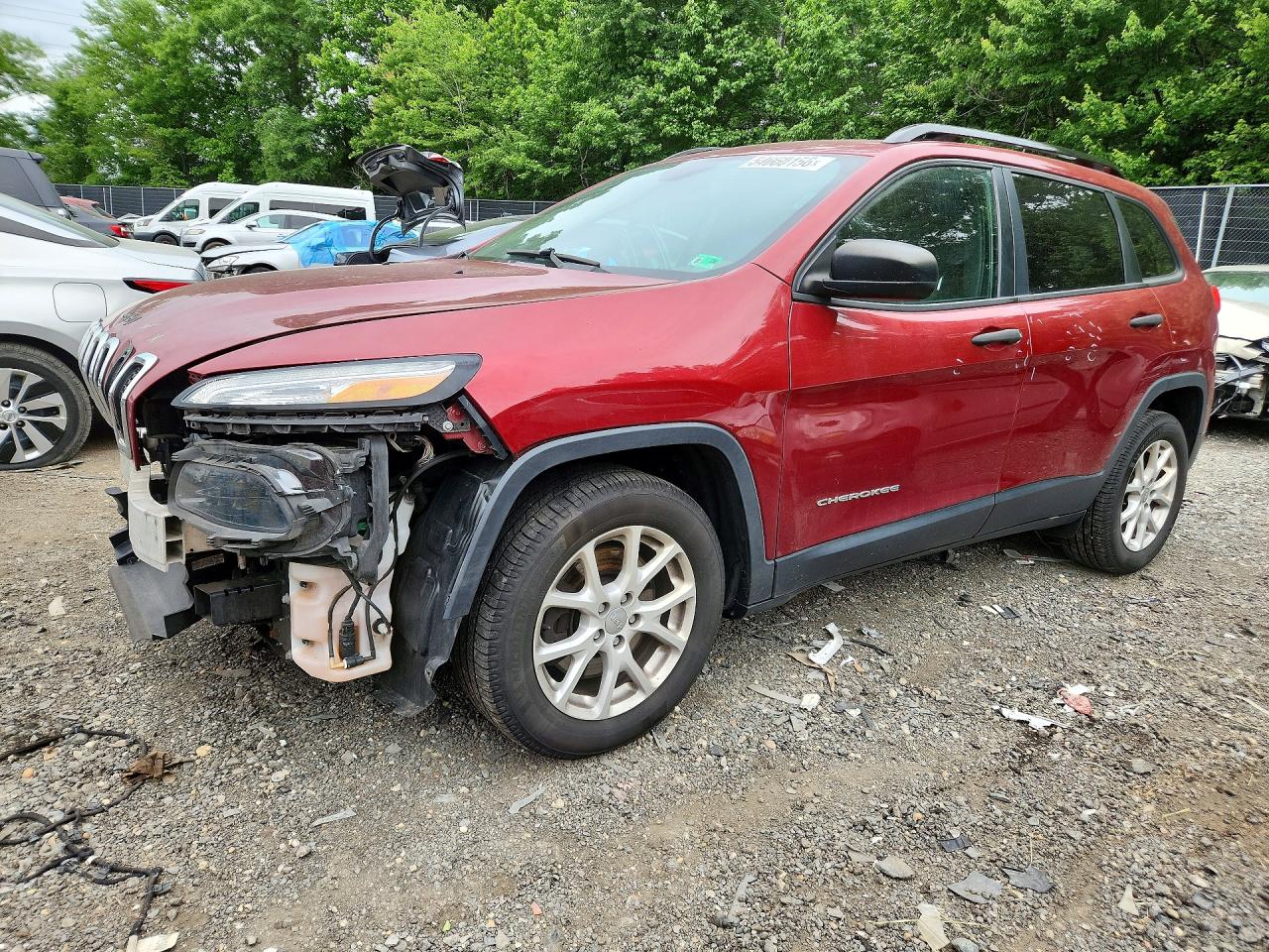Salvage Jeep Cherokee Image