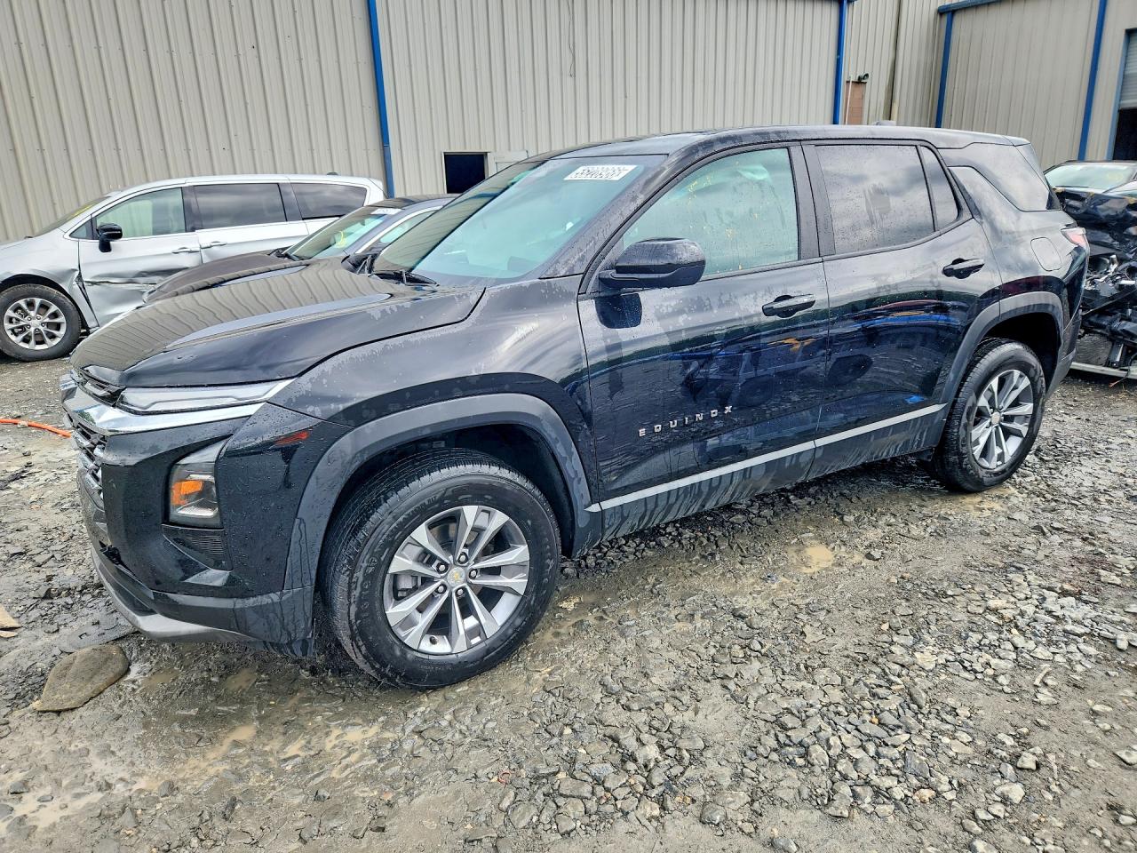 Salvage Chevrolet Equinox Image