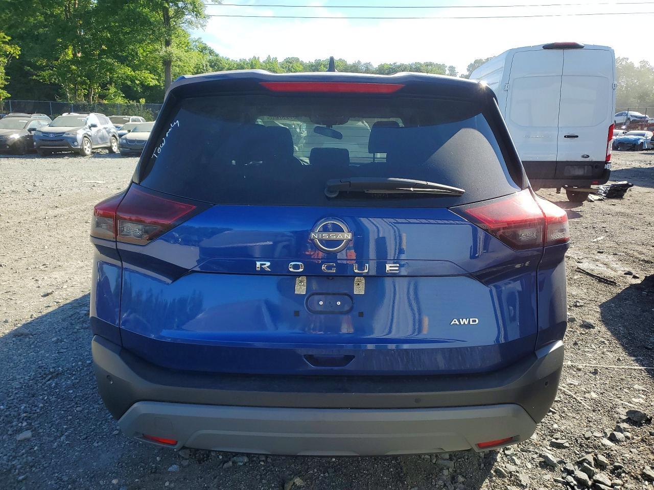 Nissan Rogue S