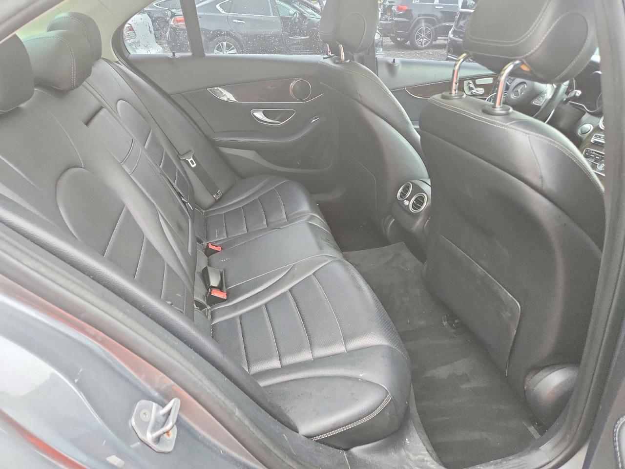 Mercedes-Benz C-Class 300 4matic