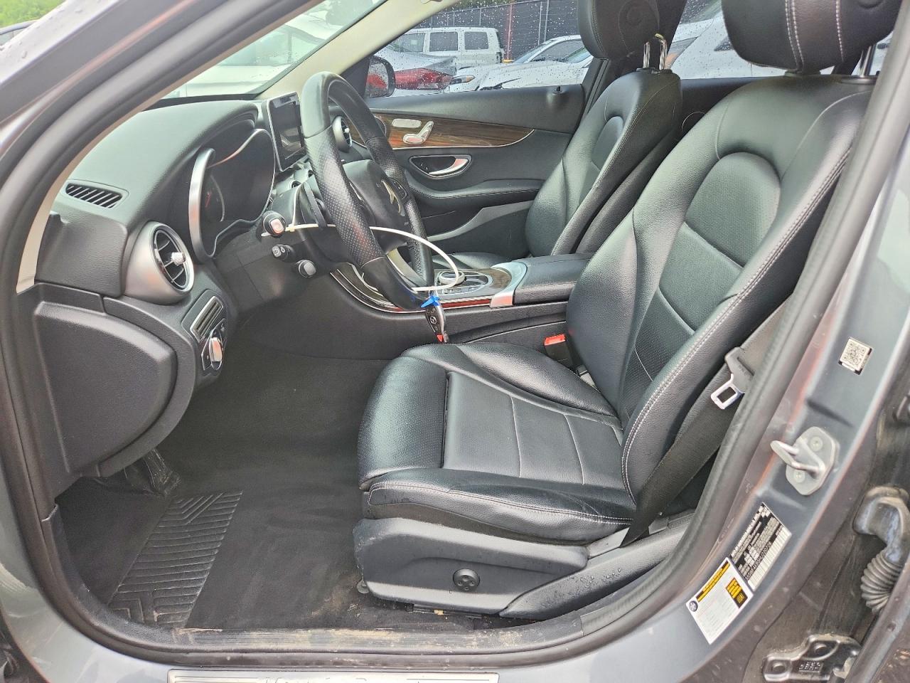 Mercedes-Benz C-Class 300 4matic