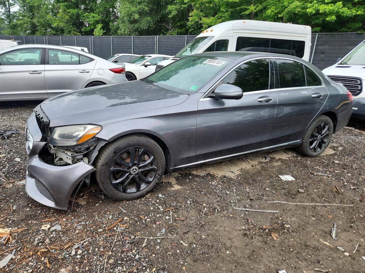 Salvage Mercedes-Benz C-Class Image