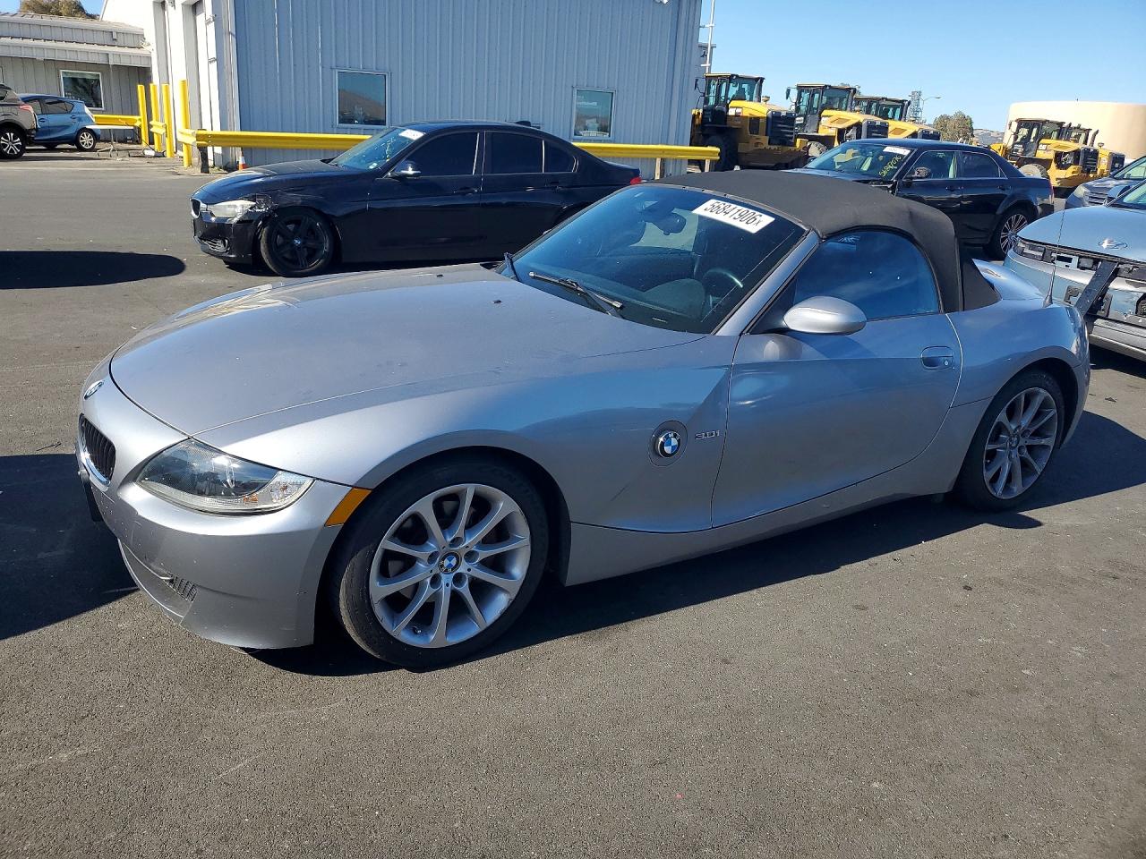 Salvage BMW Z Series Image