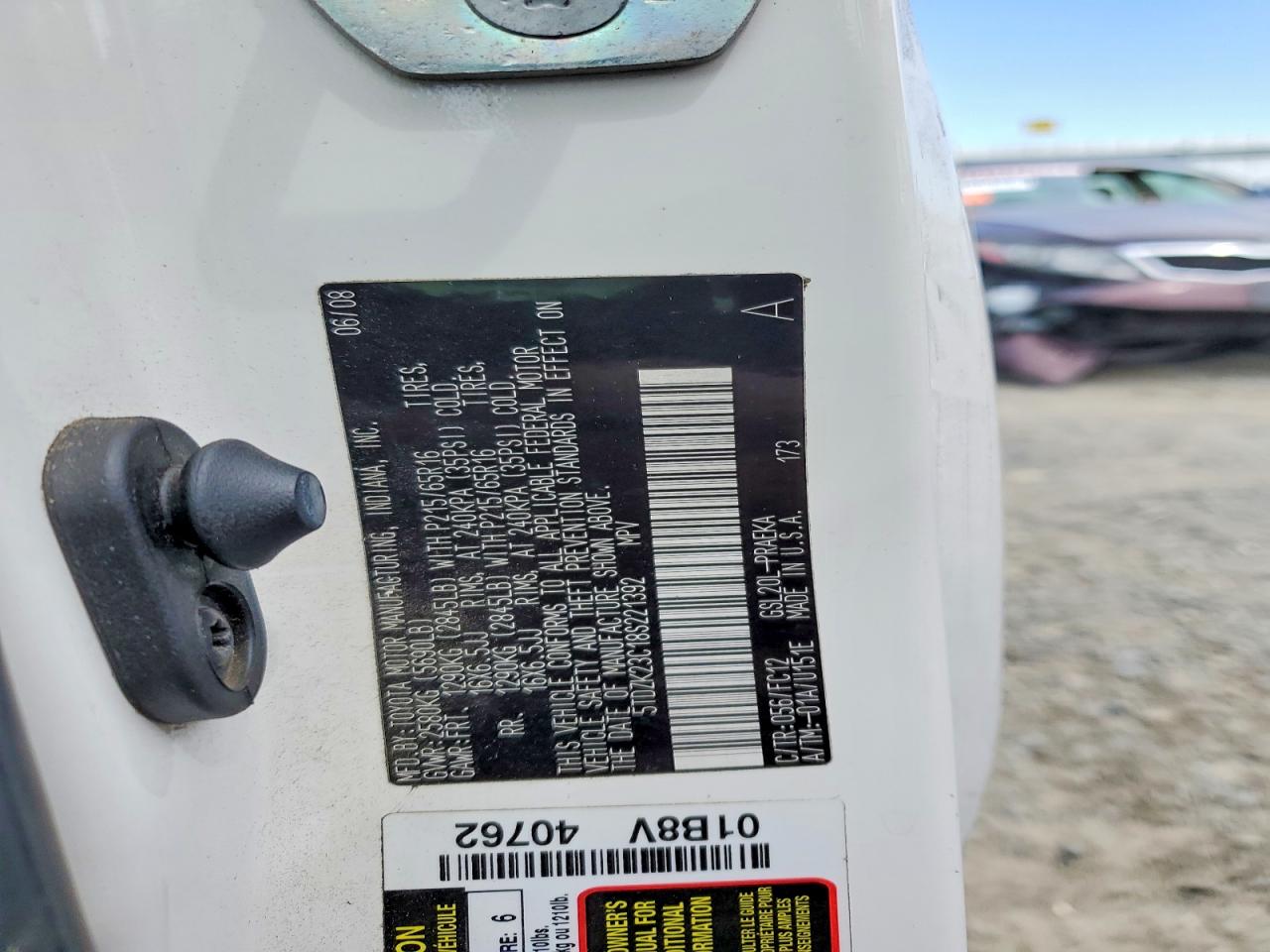 Toyota Sienna Le 8-passenger