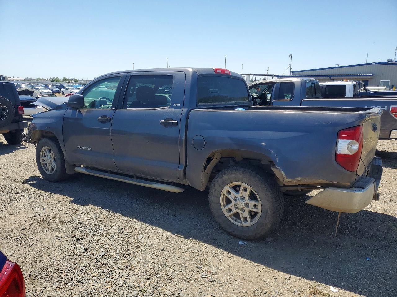 Toyota Tundra Crewmax Sr5