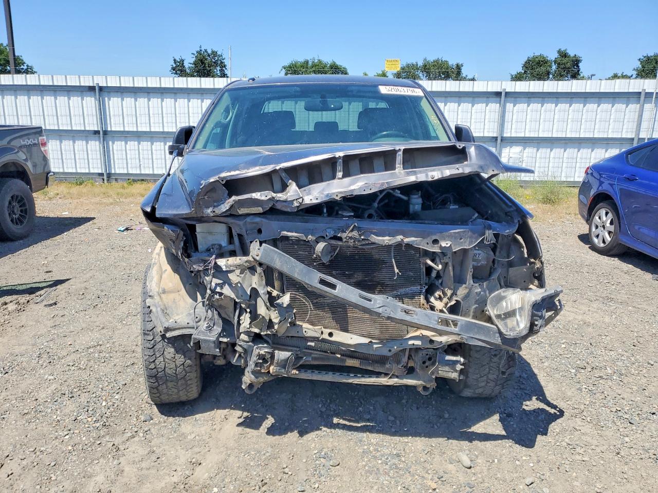 Toyota Tundra Crewmax Sr5