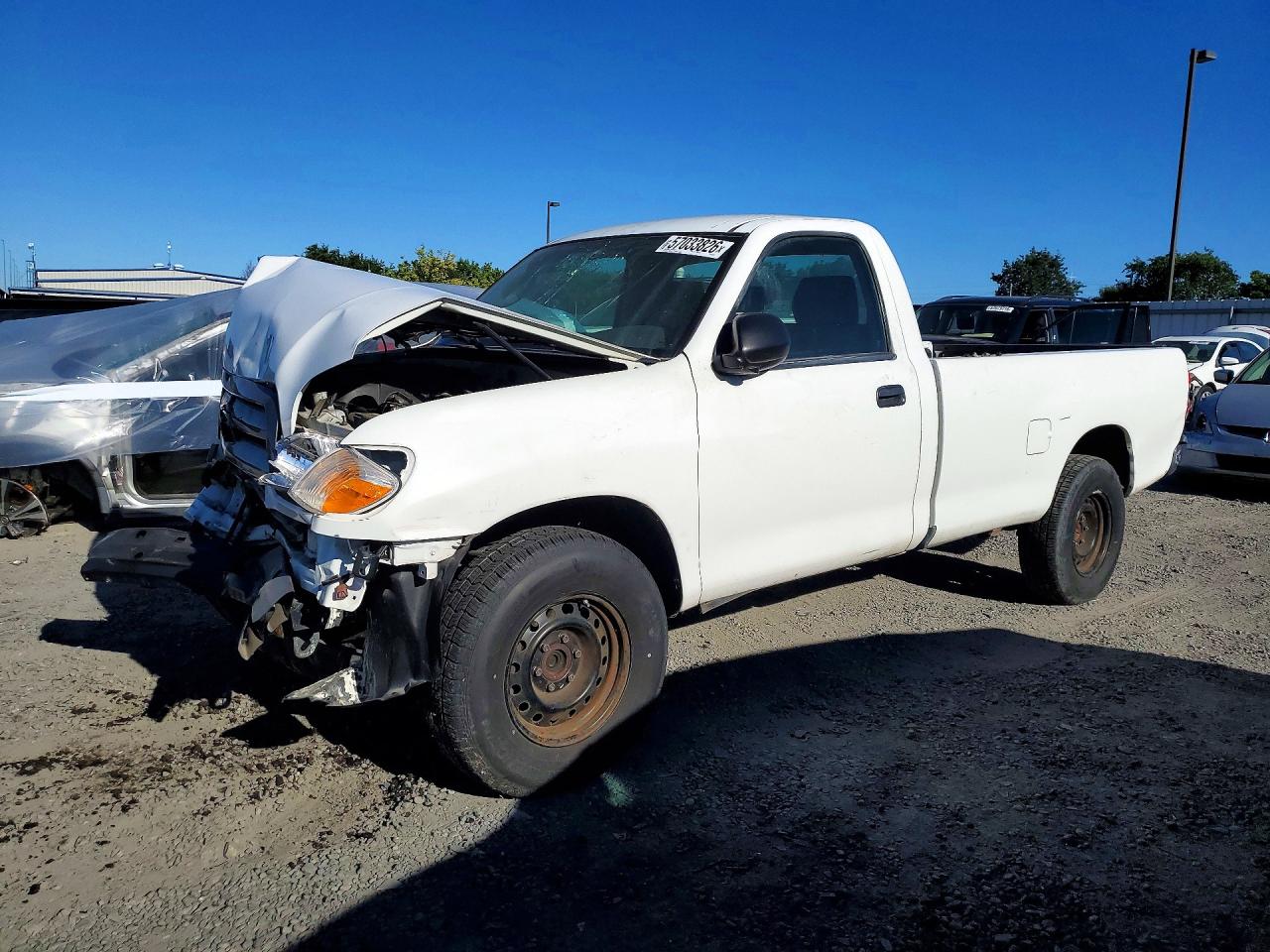 Salvage Toyota Tundra Image