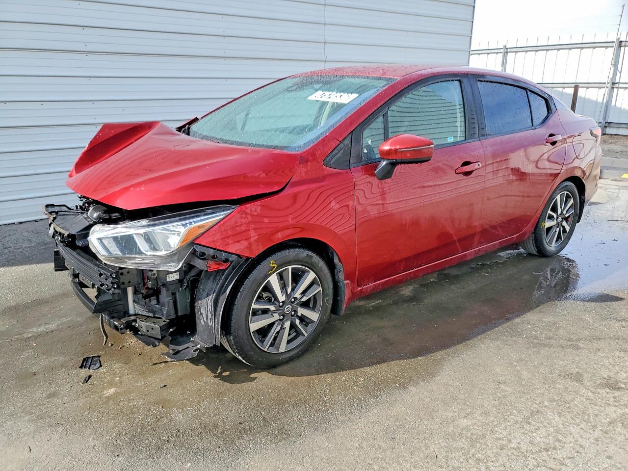Salvage Nissan Versa Image