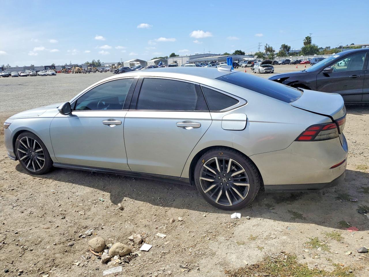 Honda Accord Touring Hybrid