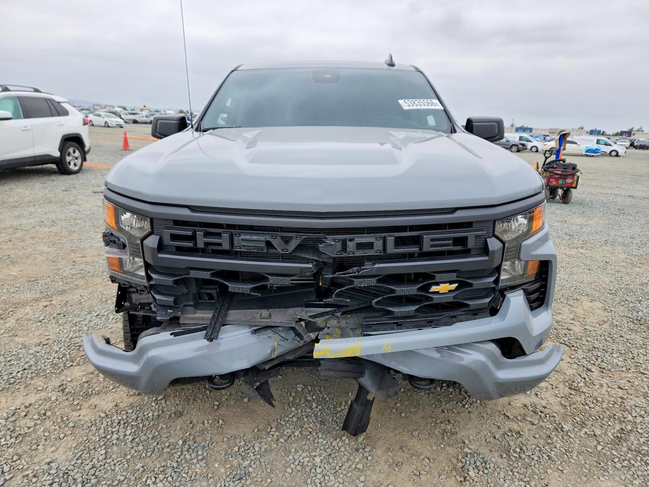 Chevrolet Silverado C1500 Custom
