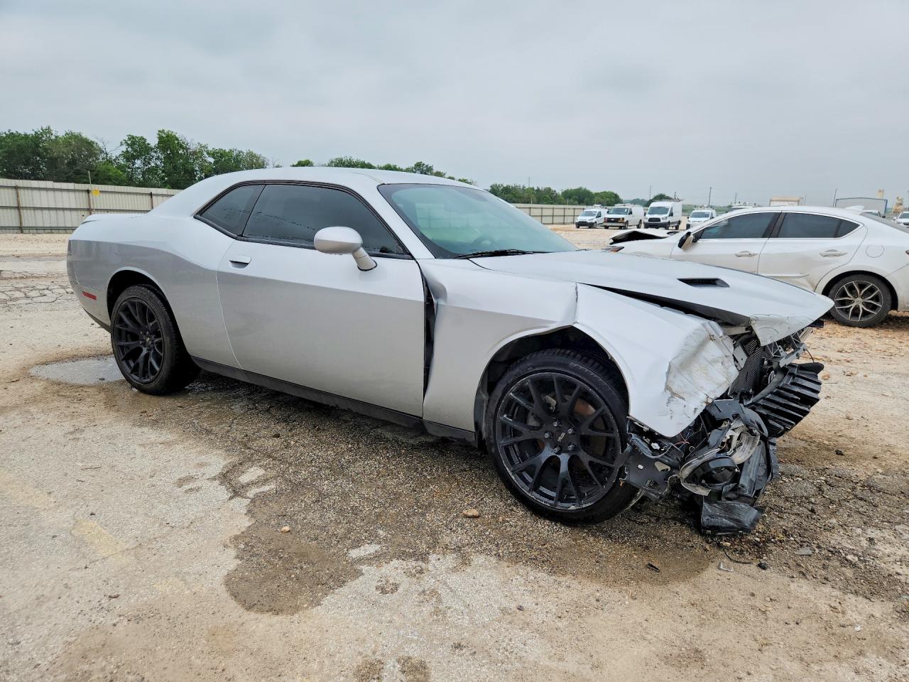 Dodge Challenger Sxt