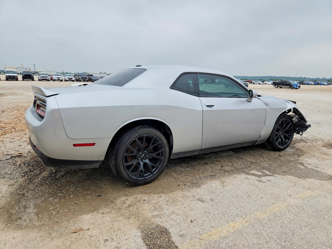 Dodge Challenger Sxt