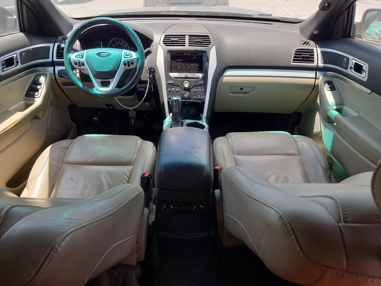 Ford Explorer Xlt