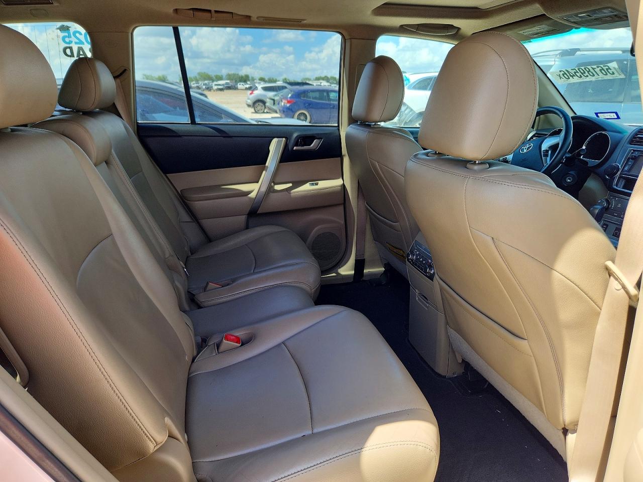 Toyota Highlander Se