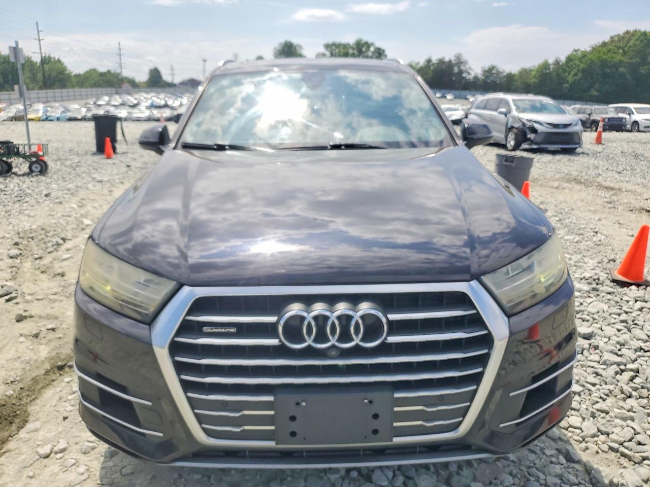 Audi Q7 Premium Plus