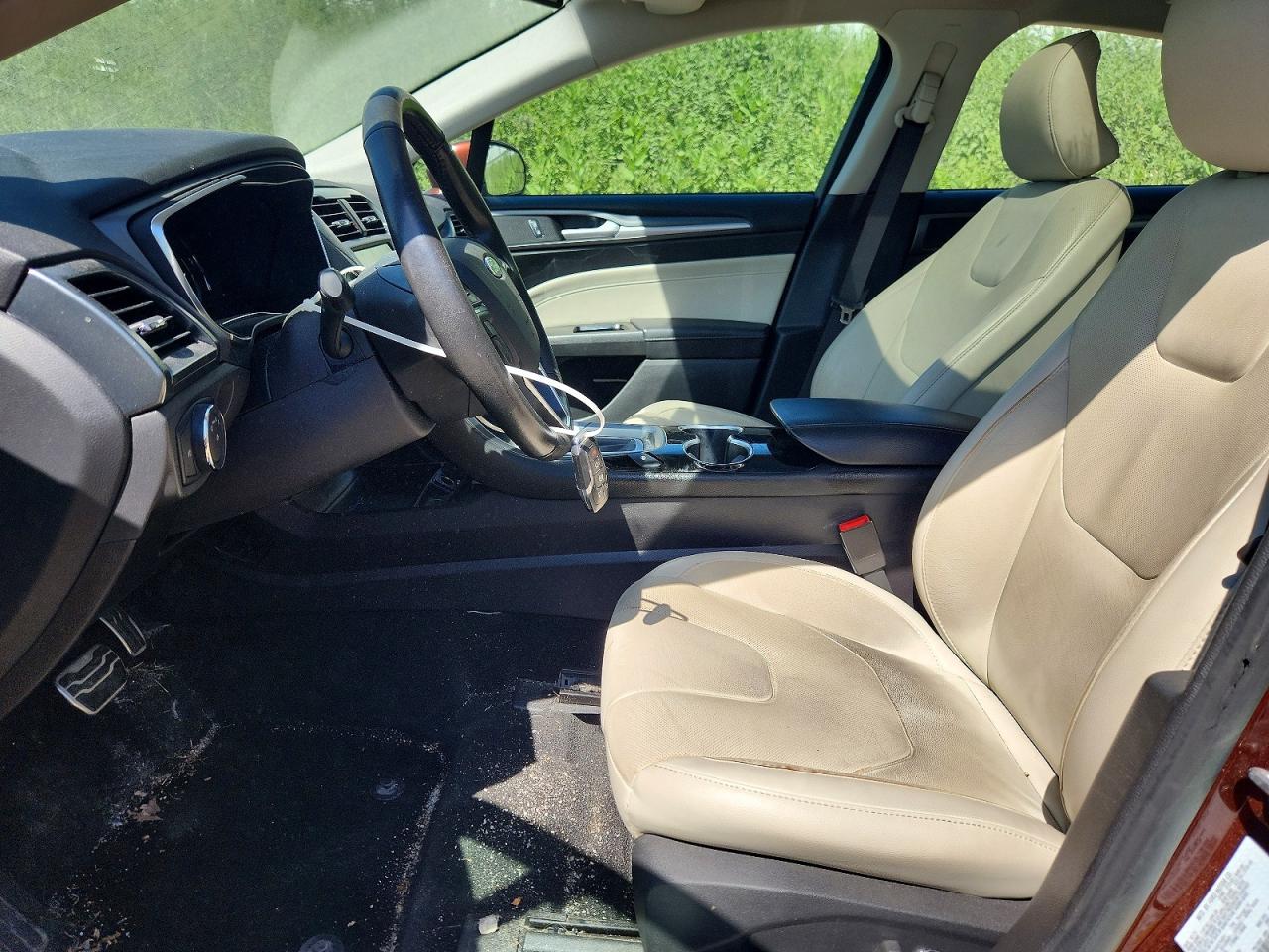 Ford Fusion Titanium Hev