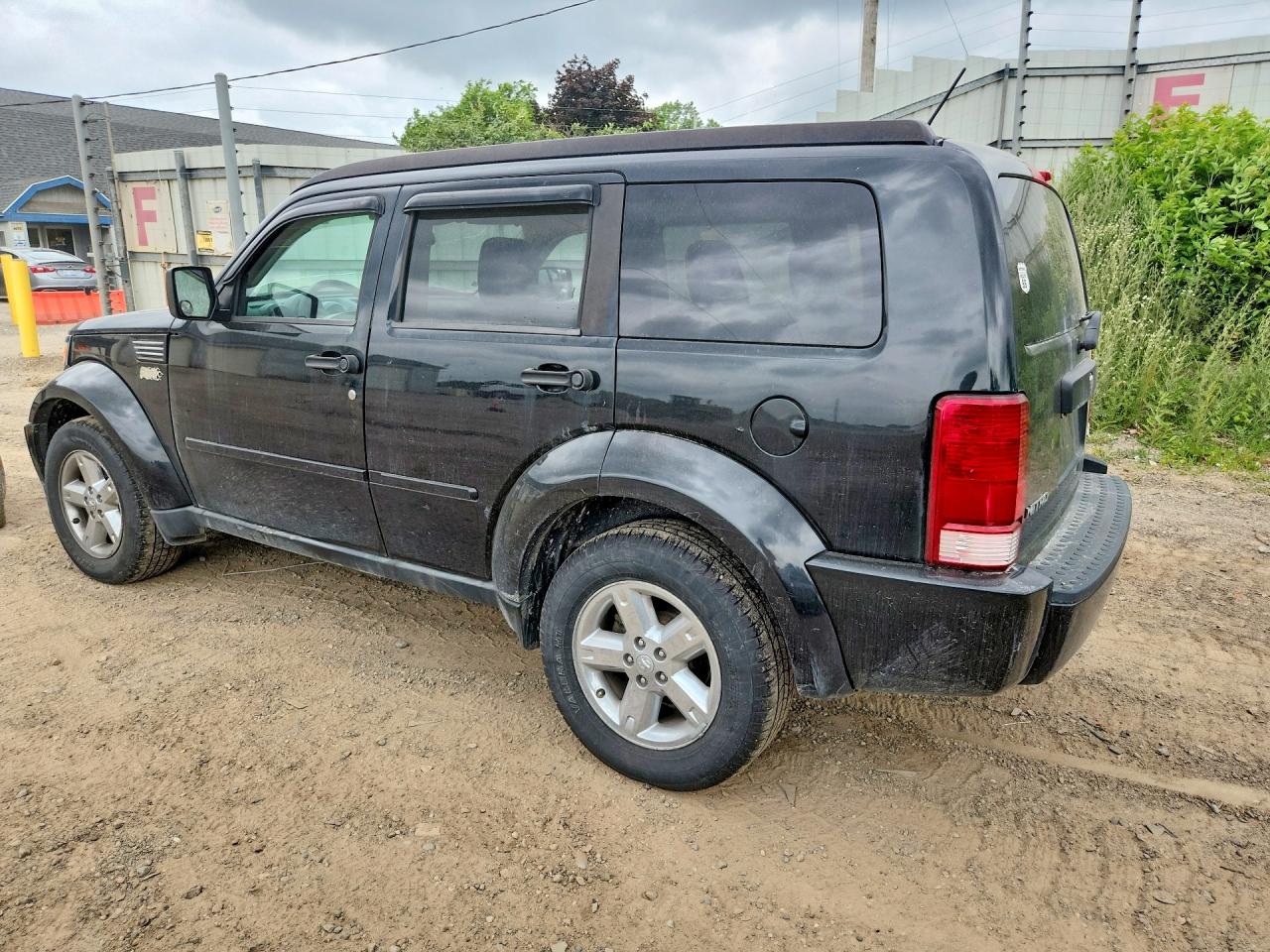 Dodge Nitro Sxt