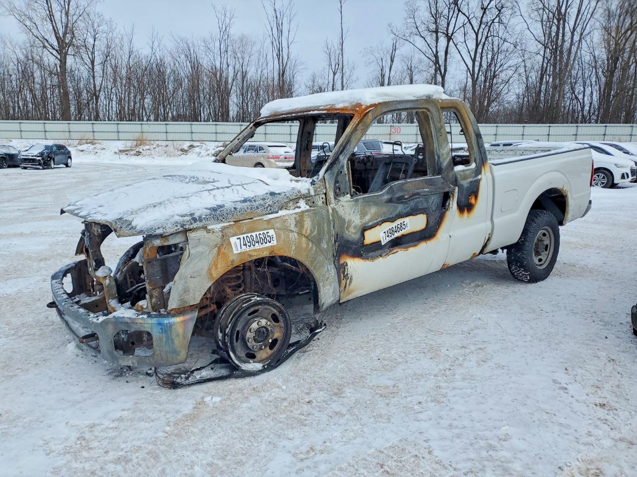 Salvage Ford F-350 Image