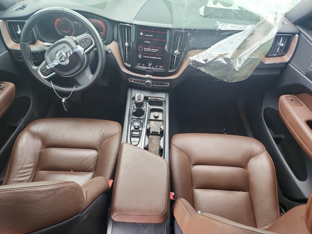 Volvo XC60 T5 Momentum