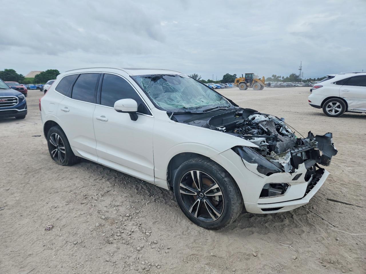 Volvo XC60 T5 Momentum