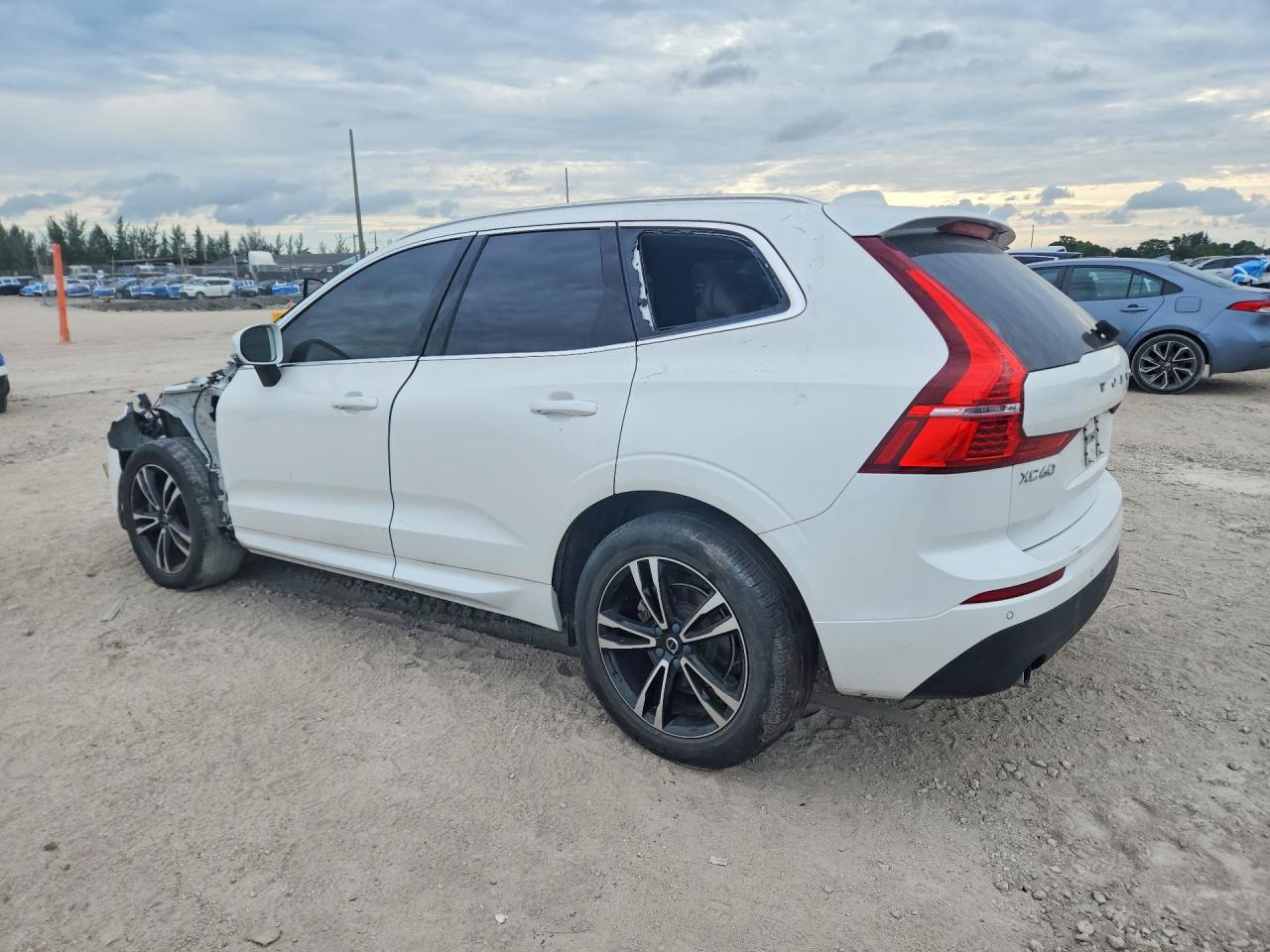 Volvo XC60 T5 Momentum