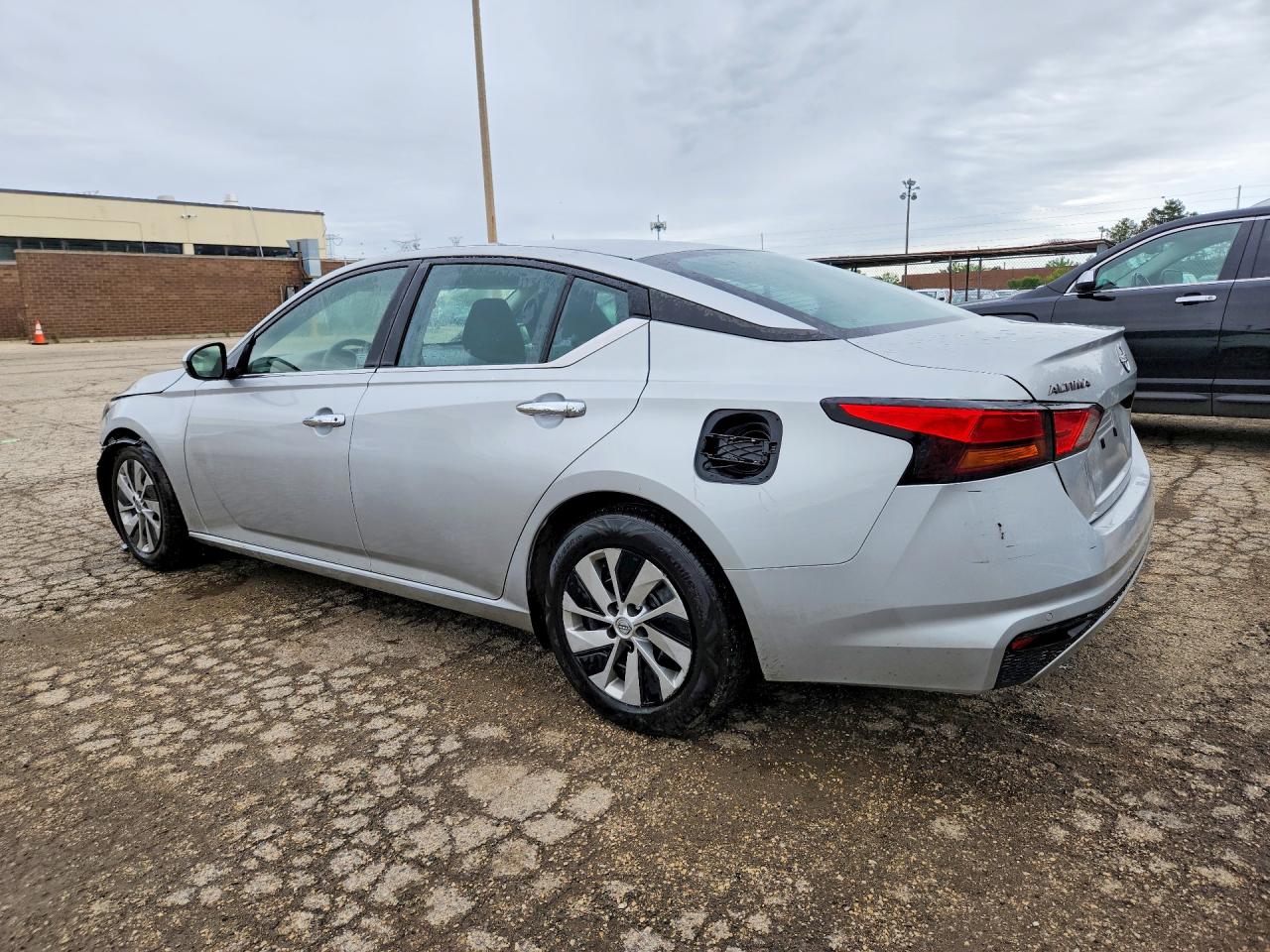 Nissan Altima S
