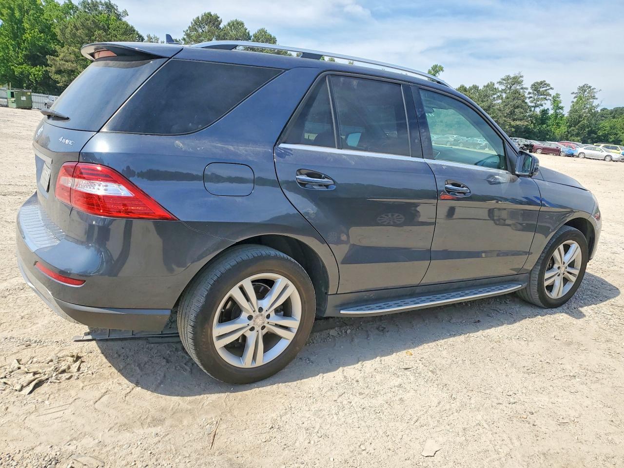 Mercedes-Benz M-Class 350 4matic