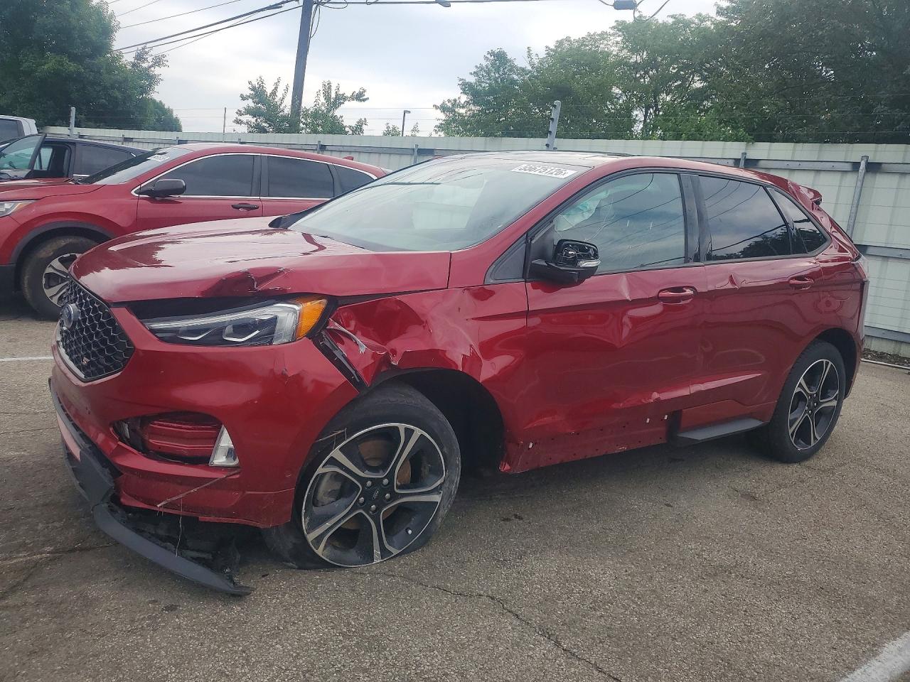 Salvage Ford Edge Image
