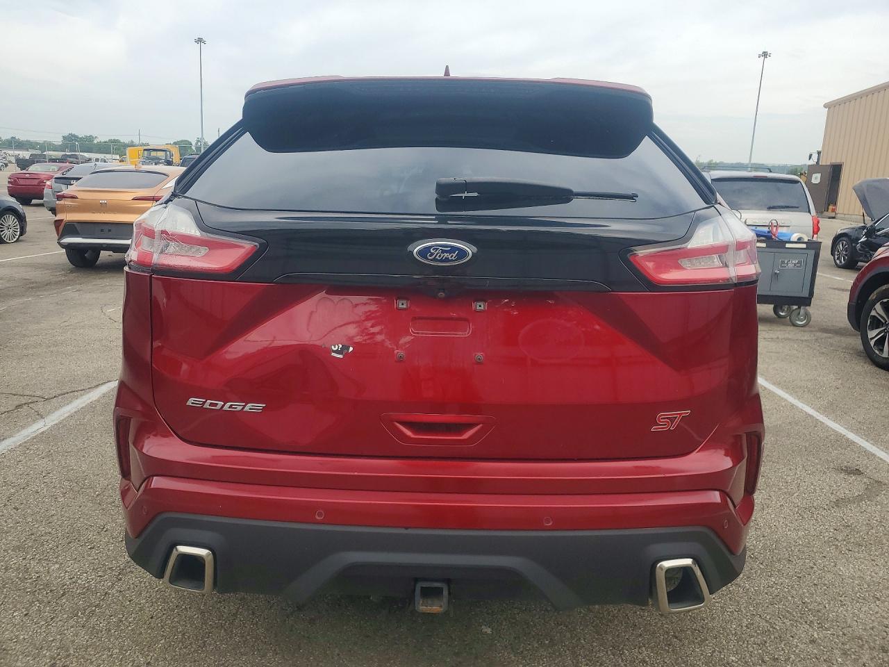 Ford Edge St