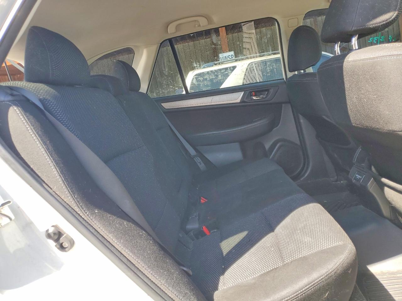 Subaru Outback 2.5i Premium