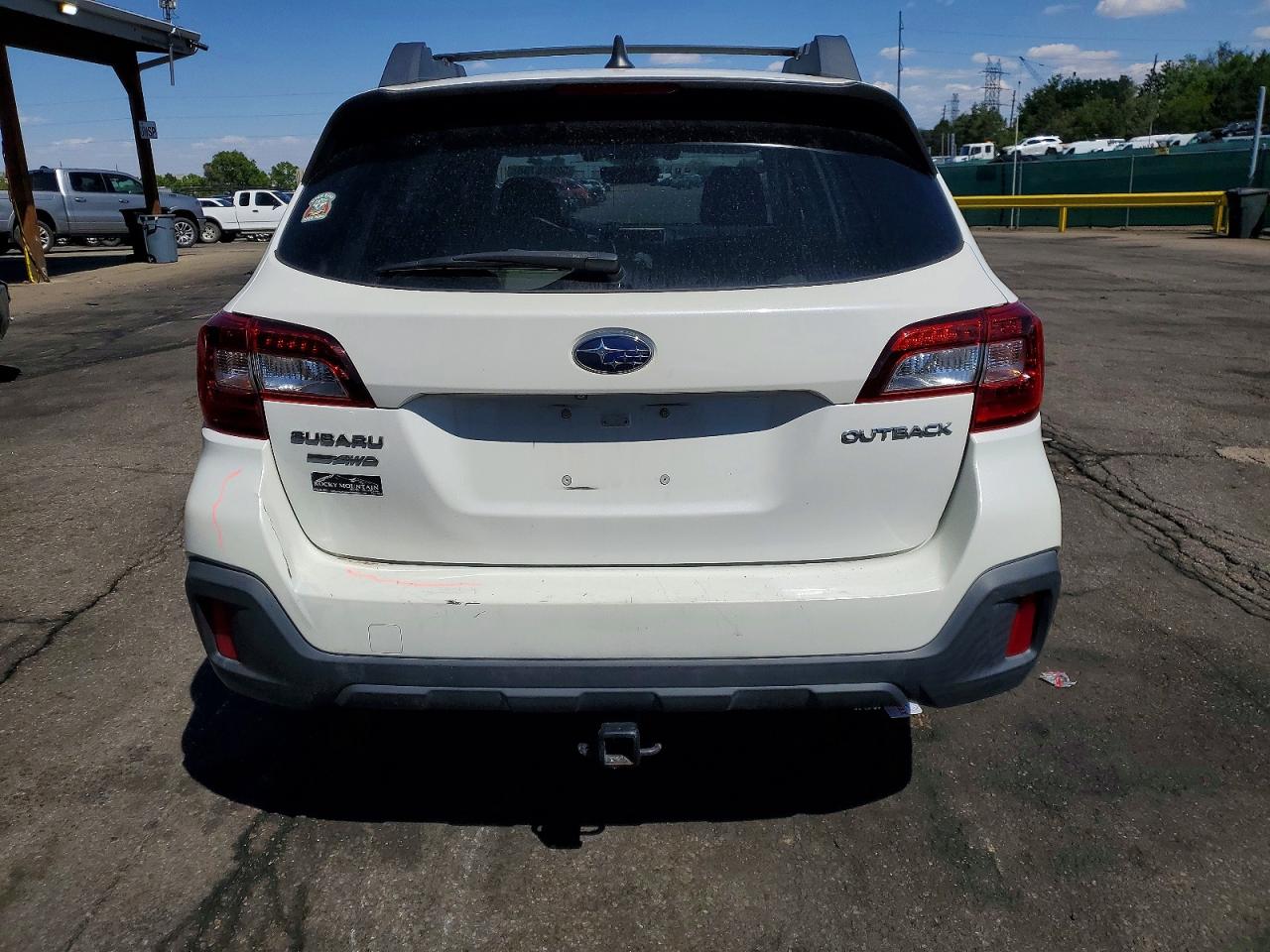 Subaru Outback 2.5i Premium