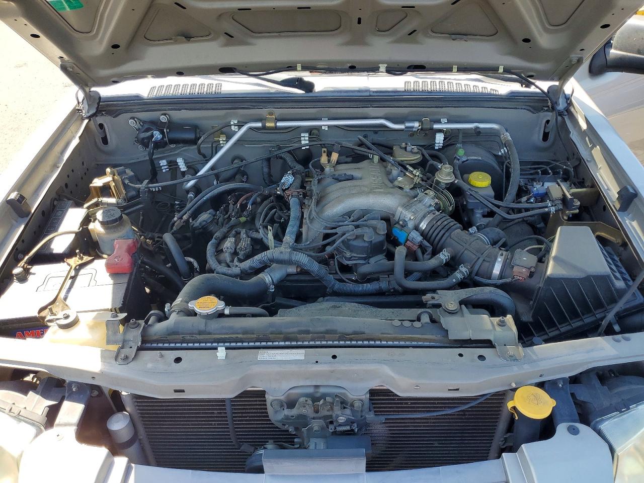 Nissan Frontier Crew Cab Xe V6