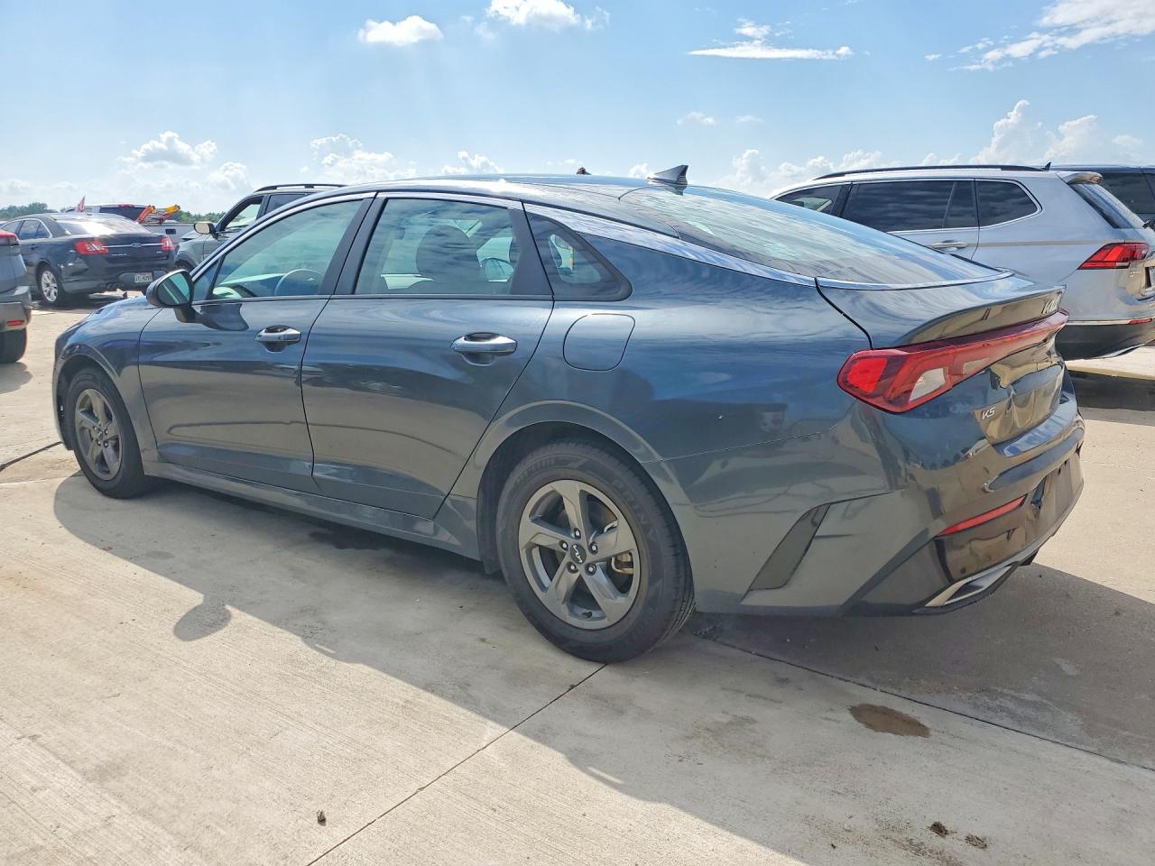 Kia K5 Lxs