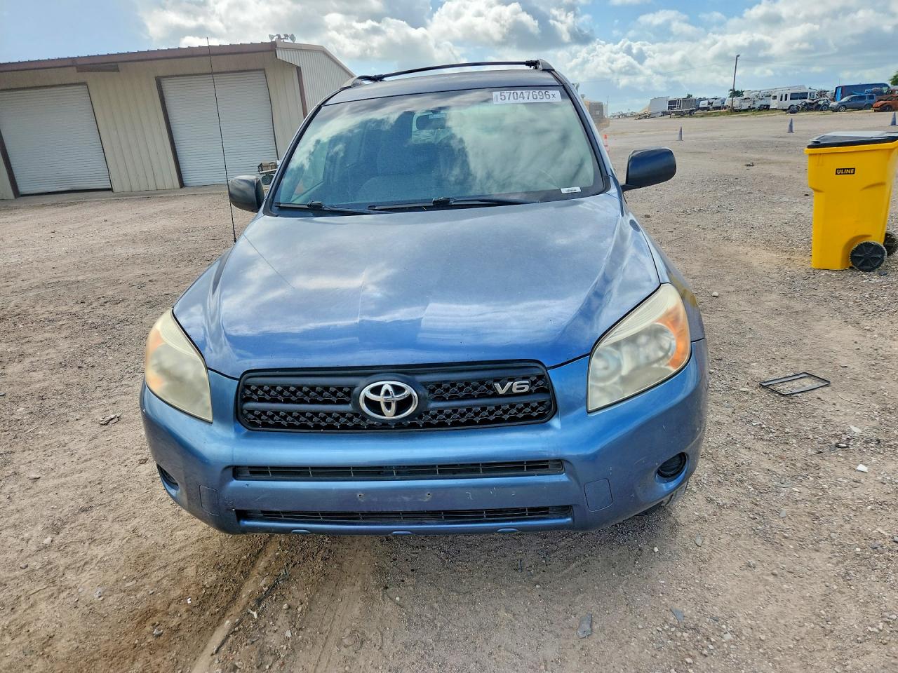 Toyota RAV4 Base