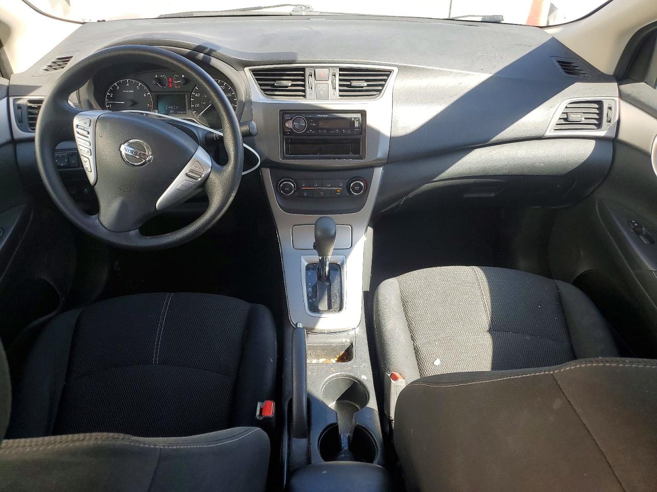 Nissan Sentra S