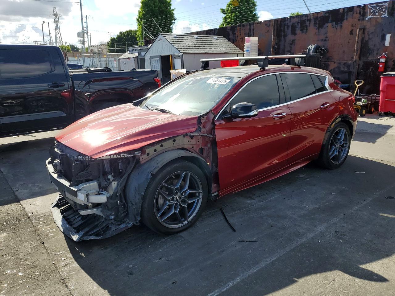 Salvage INFINITI Qx Image