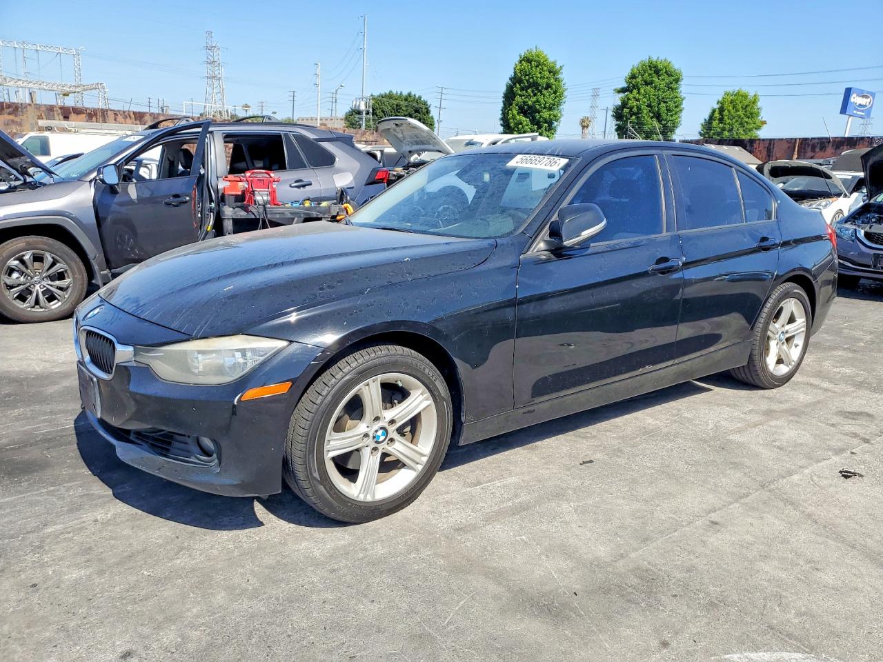 Salvage BMW 3 Series Image
