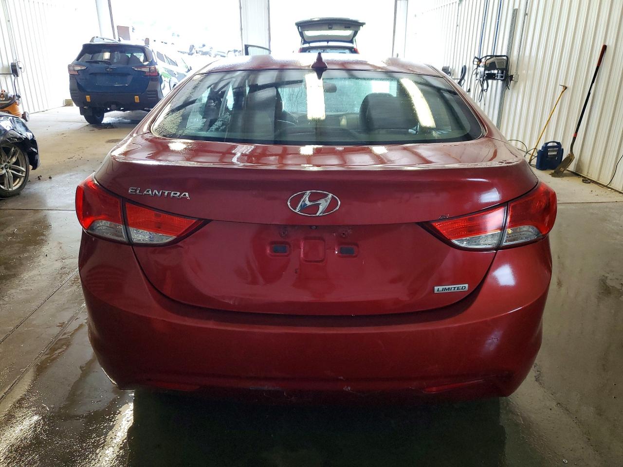 Hyundai ELANTRA Limited